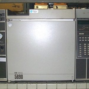 Gas Chromatograph, Hewlett Packard 5890A with Single injector and single detector. FID, Split/splitless.